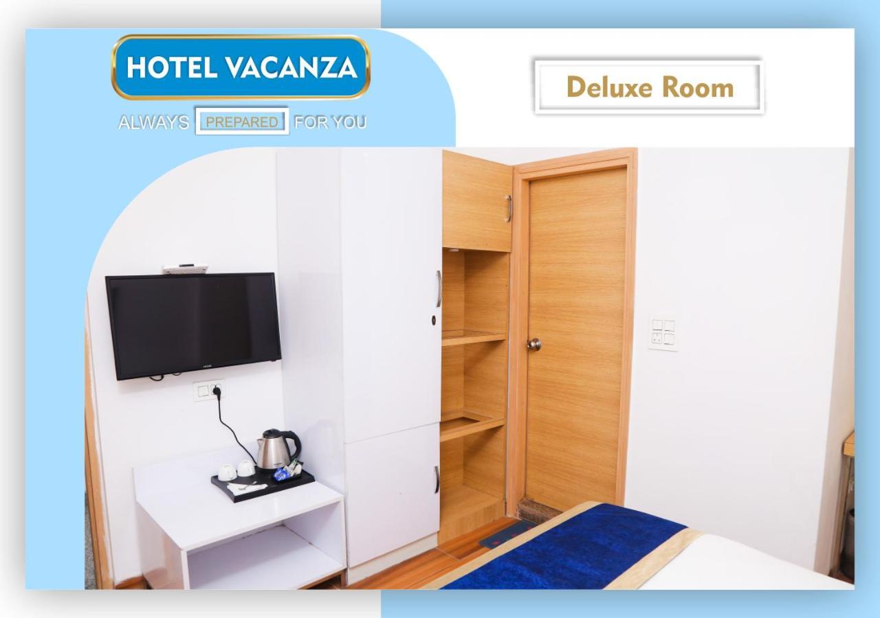 FabHotel Vacanza Noida Exterior foto